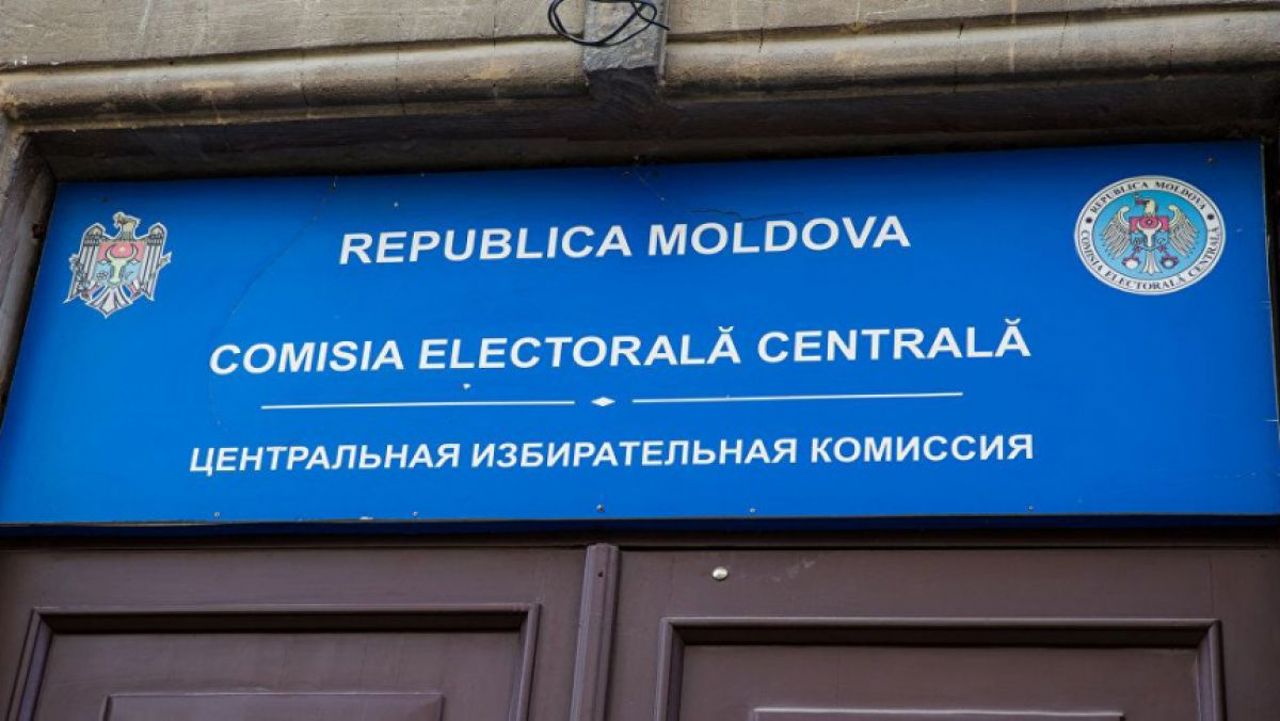 В последний день приема заявлений в ЦИК подали документы три кандидата в президенты – в бюллетене будет 12 имен  