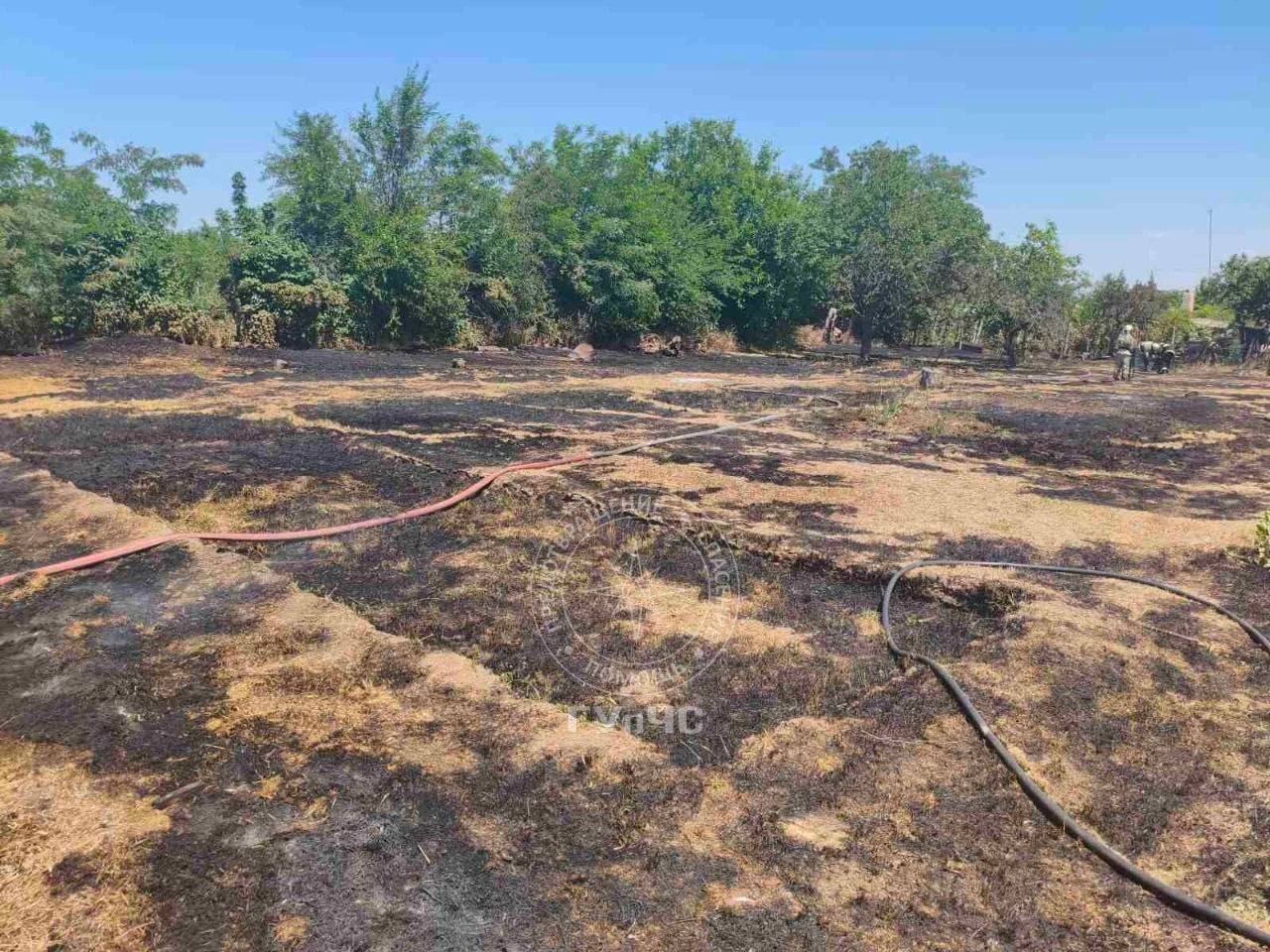 Два случая возгорания травы в Левобережье: один человек погиб, другой получил тяжёлые ожоги