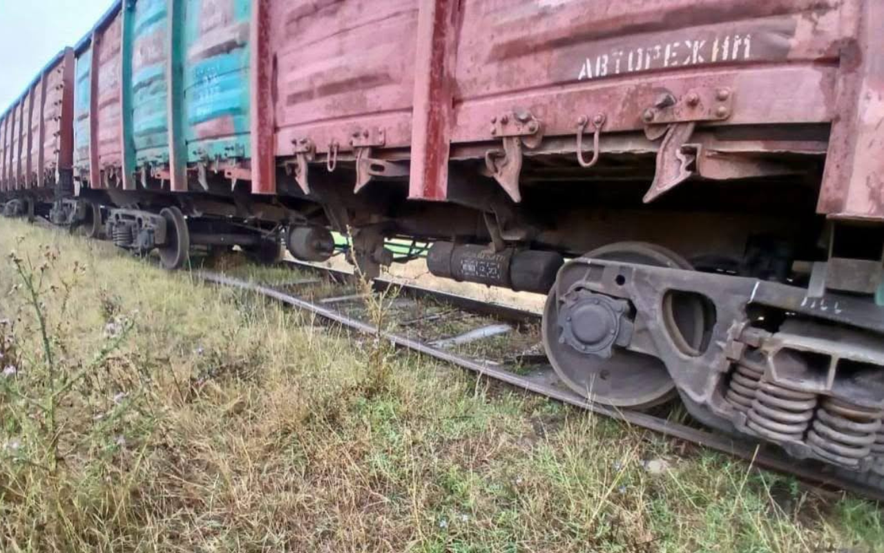 Вблизи Кагула с рельсов сошли пять вагонов грузового поезда